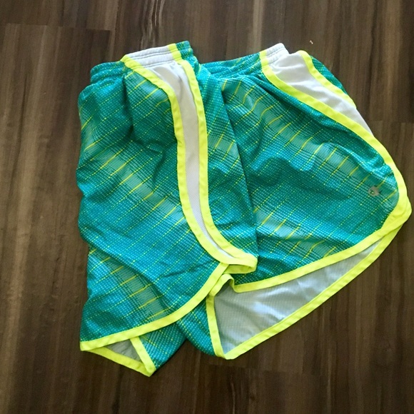 Champion teal running shorts - Picture 2 of 4